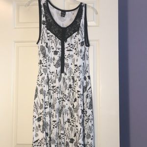 White and black Alice in Wonderland pattern dress